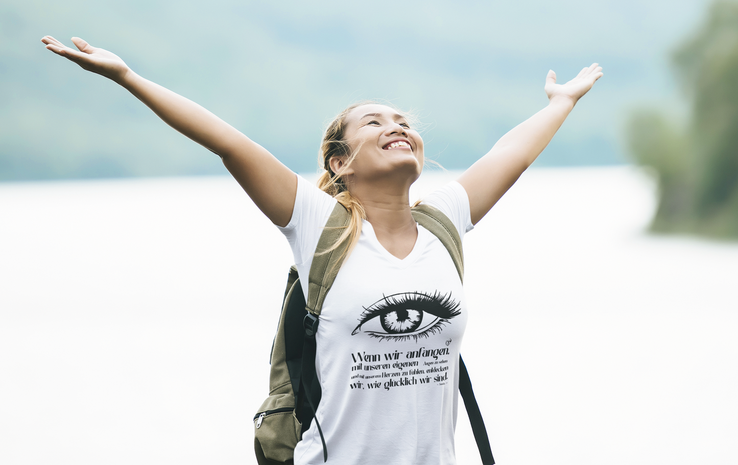 Die Auge | Bunt - Premium Organic Damen T-Shirt, V-Neck, in mehreren Farben, 100% Bio-Baumwolle