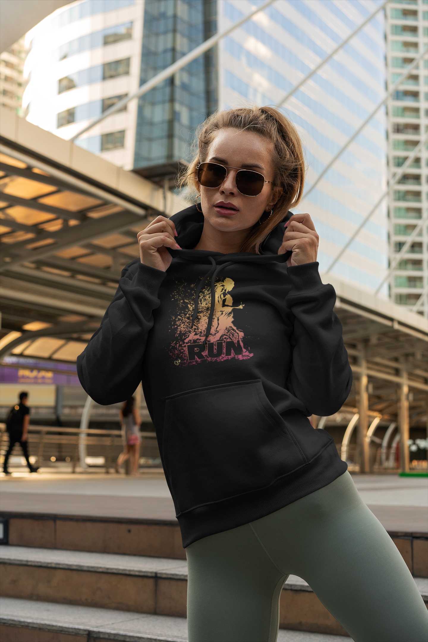 Run | Dark  - Unisex organic Hoodie, in mehreren Farben